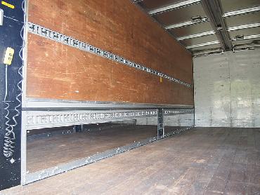 三菱ふそう ファイター ウイング車 中型 PA-FK61FK 年式 H17 [写真10]