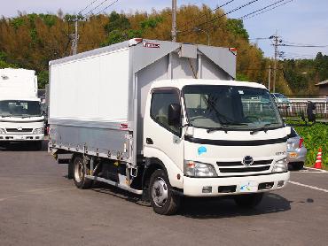 日野  ウイング車 小型 PDG-XZU414M 年式 H19 [写真01]