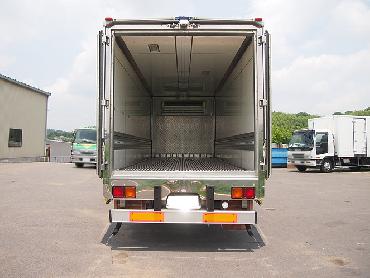 いすゞ フォワード 冷凍ウイング 中増t PKG-FSR34T2 年式 H19 [写真10]