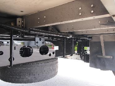 いすゞ フォワード 冷凍ウイング 中増t PKG-FSR34T2 年式 H19 [写真23]