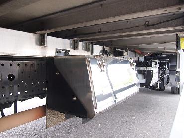 いすゞ フォワード 冷凍バン 中型 PKG-FRR90S2 年式 H19 [写真20]