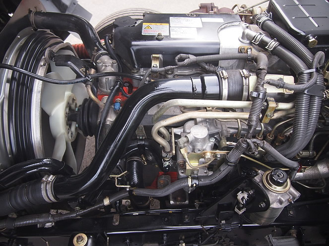 いすゞ フォワード ウイング車 中型 PA-FRR34L4 年式 H16[写真17]