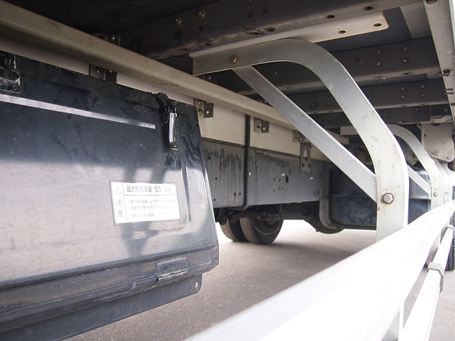 いすゞ フォワード ウイング車 中型 PA-FRR34L4 年式 H16[写真20]