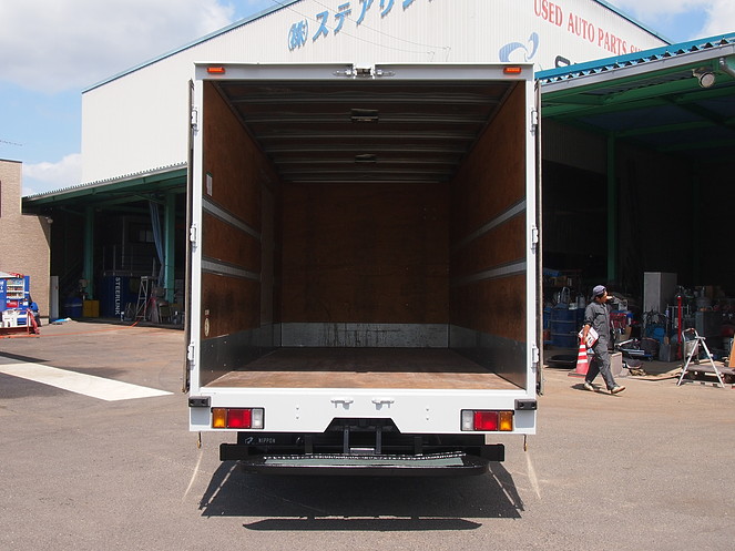 いすゞ エルフ バン車 小型 PB-NPR81AN 年式 H19[写真08]