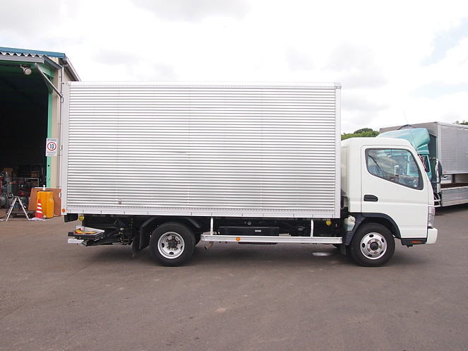 三菱ふそう キャンター バン車 小型 PA-FE82DEV 年式 H18[写真06]