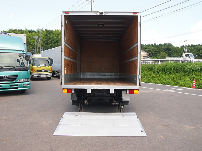 三菱ふそう キャンター バン車 小型 PA-FE82DEV 年式 H19[写真09]