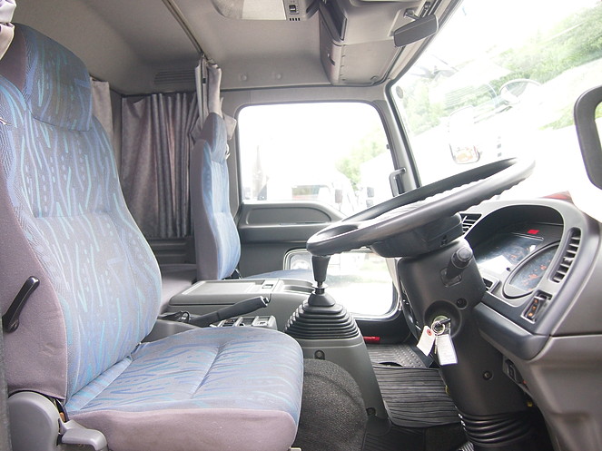 いすゞ フォワード ウイング車 中型 PA-FRR34L4 年式 H16[写真12]