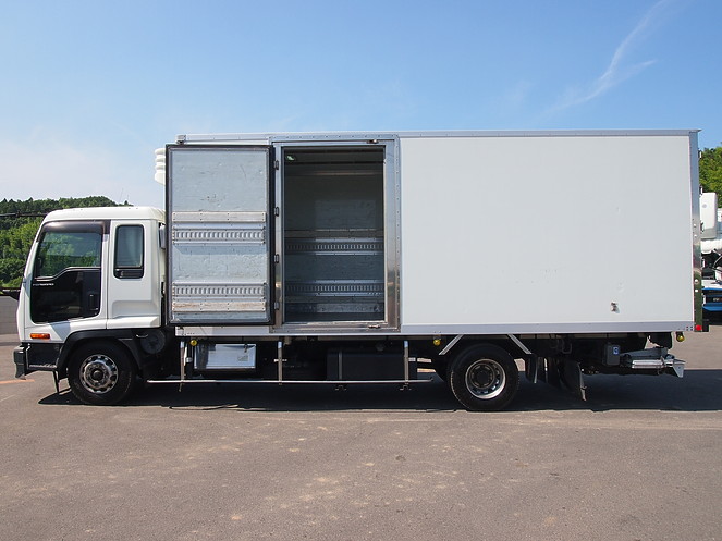 いすゞ フォワード 冷凍バン 中型 KK-FRR35K4 年式 H15[写真08]