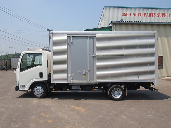 いすゞ エルフ バン車 小型 BKG-NMR85AN 年式 H19[写真07]