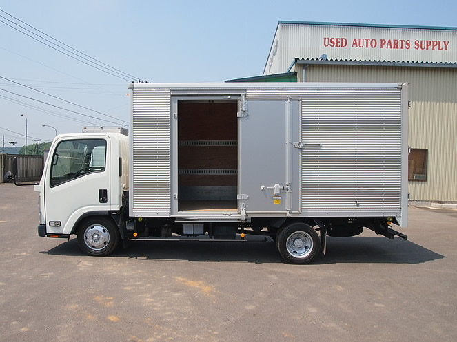 いすゞ エルフ バン車 小型 BKG-NMR85AN 年式 H19[写真08]