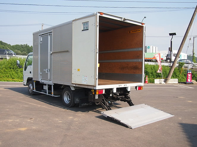 いすゞ エルフ バン車 小型 PB-NPR81AN 年式 H19[写真10]