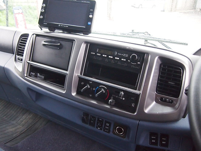 日野 レンジャープロ ウイング車 中型 BDG-FD7JLWA 年式 H19[写真14]