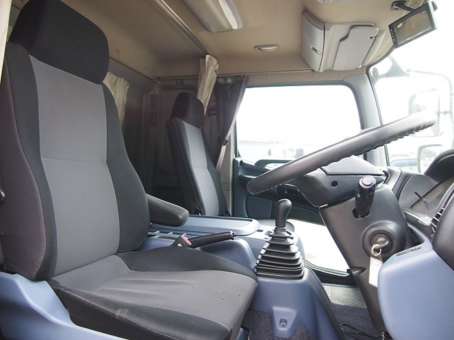 日野 レンジャー 冷凍バン 中型 BDG-FD8JLWA 年式 H20[写真18]