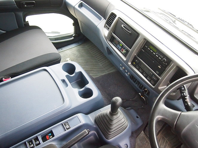 日野 レンジャー 冷凍バン 中型 BDG-FD8JLWA 年式 H20[写真19]