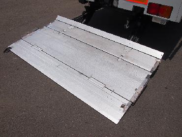 日野 レンジャー バン車 中型 ADG-FD7JLWA 年式 H18 [写真09]