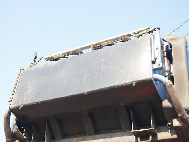 いすゞ エルフ パッカー 小型 PB-NKR81AN 年式 H17 [写真12]