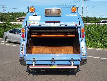 いすゞ エルフ パッカー 小型 PB-NKR81AN 年式 H17 [写真10]