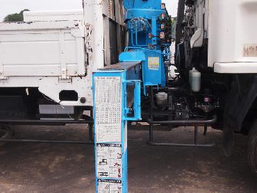 いすゞ フォワード ユニック 中型 U-FRR32FB 年式 H4 [写真07]