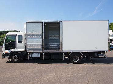 いすゞ フォワード 冷凍バン 中型 KK-FRR35K4 年式 H15 [写真08]