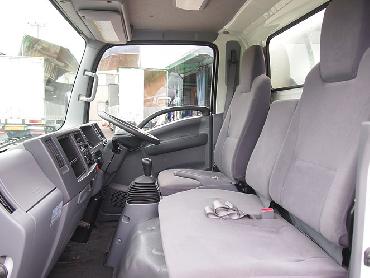 いすゞ エルフ バン車 小型 BKG-NMR85AN 年式 H23 [写真19]