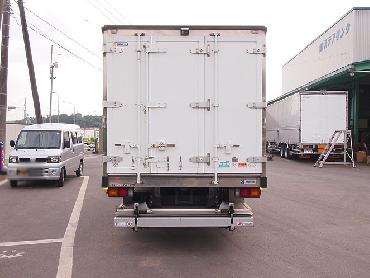 三菱ふそう キャンター 冷凍バン 小型 PA-FE82DEV 年式 H17 [写真09]
