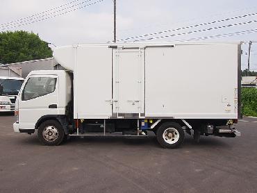 三菱ふそう キャンター 冷凍バン 小型 PA-FE82DEV 年式 H17 [写真07]