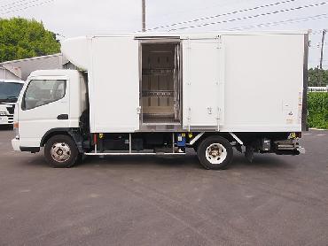 三菱ふそう キャンター 冷凍バン 小型 PA-FE82DEV 年式 H17 [写真08]