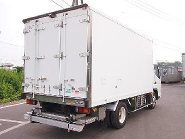 三菱ふそう キャンター 冷凍バン 小型 PA-FE82DEV 年式 H17 [写真05]