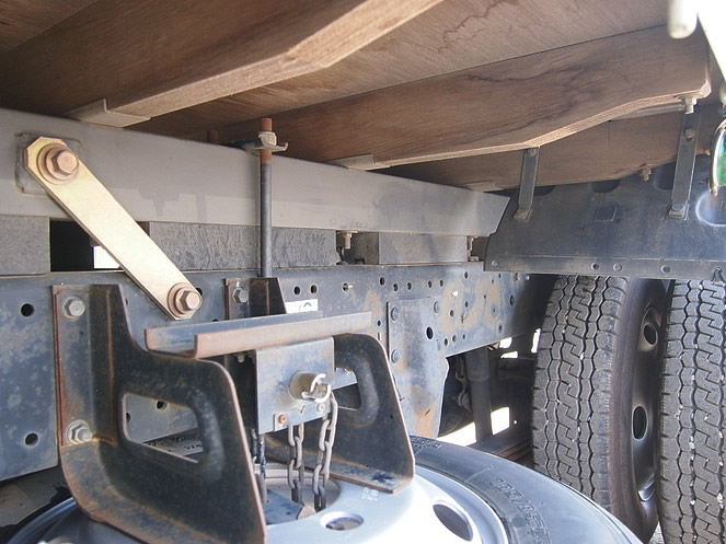 いすゞ エルフ 平ボディ 小型 PB-NKR81A 年式 H18[写真20]