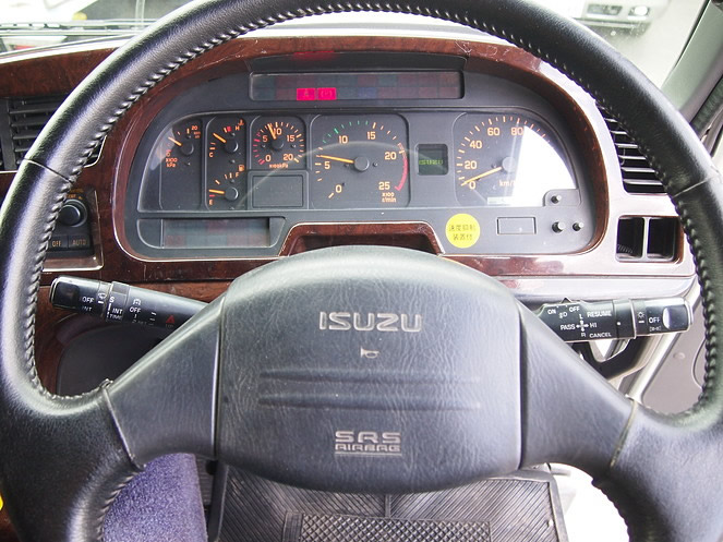 いすゞ ギガ 冷凍ウイング 大型 PJ-CYY51V5 年式 H16[写真27]