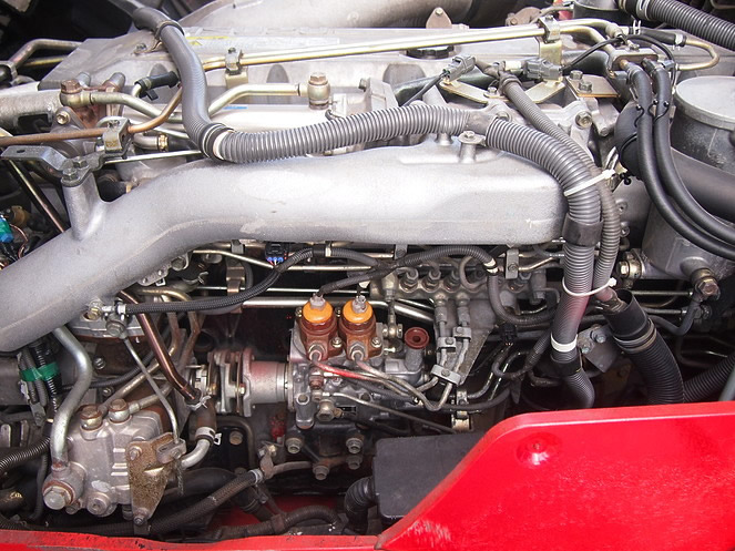 いすゞ ギガ 冷凍ウイング 大型 PJ-CYY51V5 年式 H16[写真29]