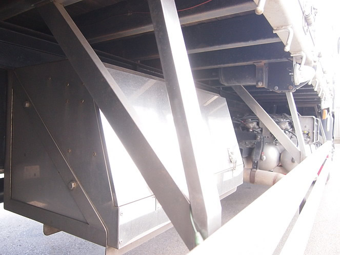 いすゞ  平ボディ 大型 KL-CYL51V3Z 年式 H12[写真27]