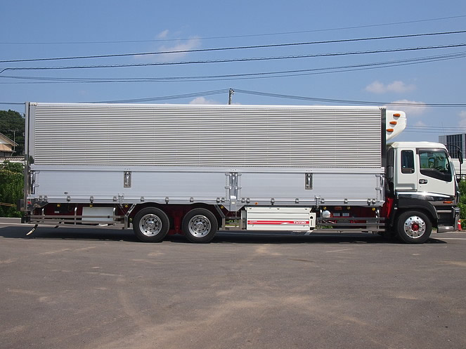 いすゞ ギガ 冷凍ウイング 大型 PJ-CYY51V5 年式 H16[写真06]