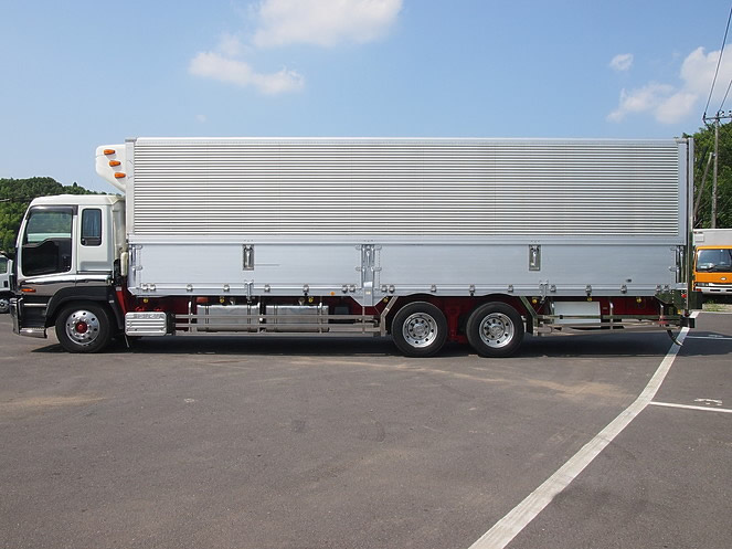 いすゞ ギガ 冷凍ウイング 大型 PJ-CYY51V5 年式 H16[写真07]