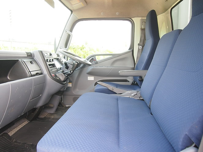 三菱ふそう キャンター ウイング車 小型 PDG-FE83DY 年式 H20[写真19]