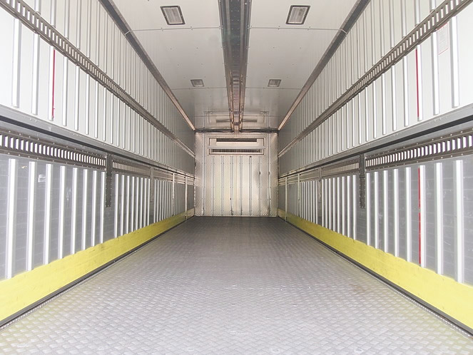 いすゞ  冷凍ウイング 大型 PDG-CYL52V8 年式 H21[写真14]