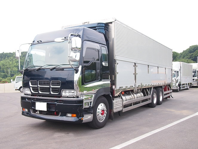 いすゞ  冷凍ウイング 大型 PDG-CYL52V8 年式 H21[写真03]