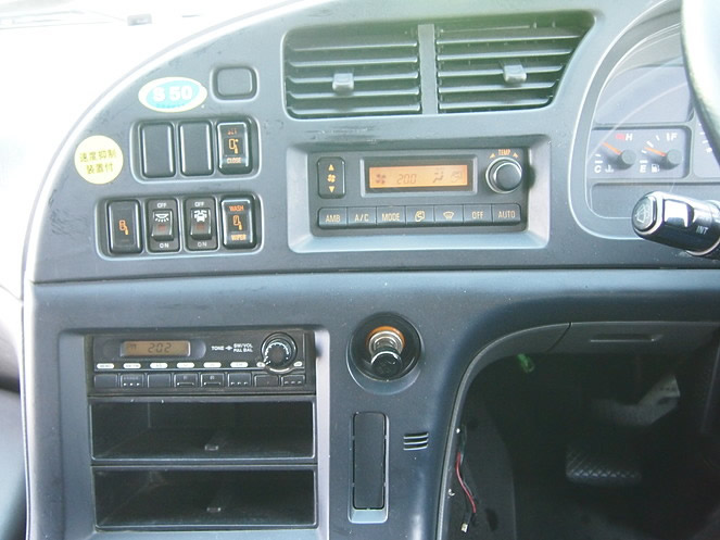 いすゞ  ウイング車 大型 PJ-CYJ51W6 年式 H18[写真20]