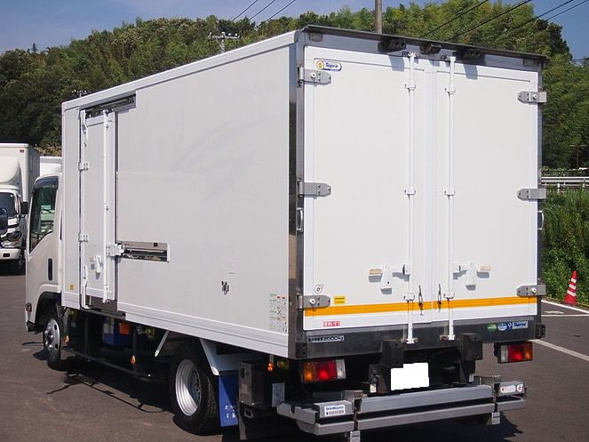 いすゞ エルフ 冷凍バン 小型 BKG-NPR85AN 年式 H22[写真09]