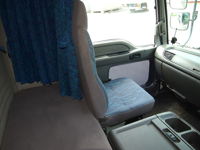 いすゞ  ウイング車 中型 PA-FRD34L4 年式 H19[写真18]