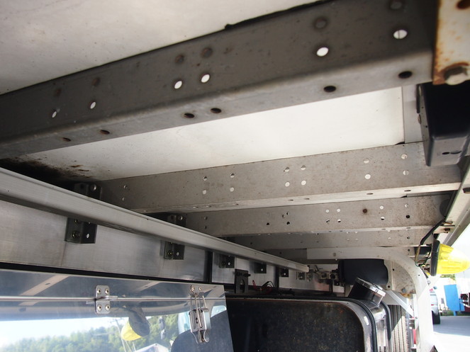 いすゞ  ウイング車 中型 PA-FRD34L4 年式 H19[写真32]