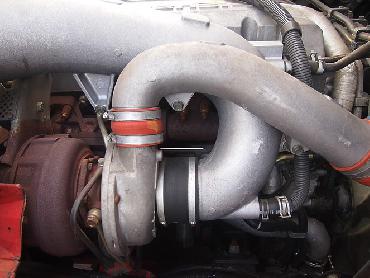 いすゞ ギガ 冷凍ウイング 大型 PJ-CYY51V5 年式 H16 [写真30]