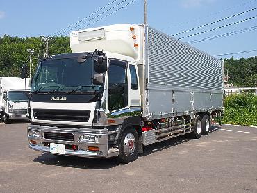 いすゞ ギガ 冷凍ウイング 大型 PJ-CYY51V5 年式 H16 [写真03]