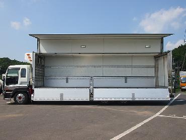 いすゞ ギガ 冷凍ウイング 大型 PJ-CYY51V5 年式 H16 [写真09]
