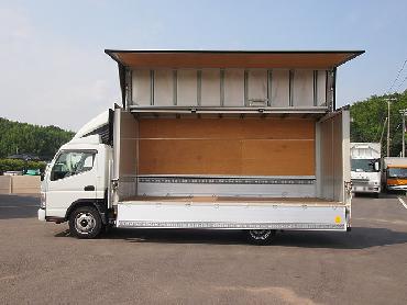 三菱ふそう キャンター ウイング車 小型 PDG-FE83DY 年式 H20 [写真09]