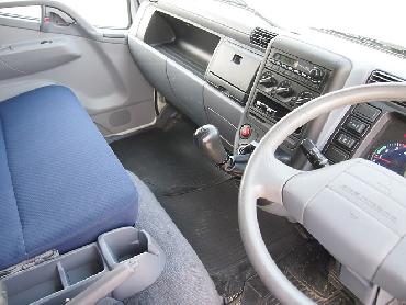 三菱ふそう キャンター ウイング車 小型 PDG-FE83DY 年式 H20 [写真16]