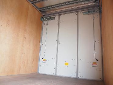 いすゞ エルフ バン車 小型 BKG-NMR85AN 年式 H23 [写真15]