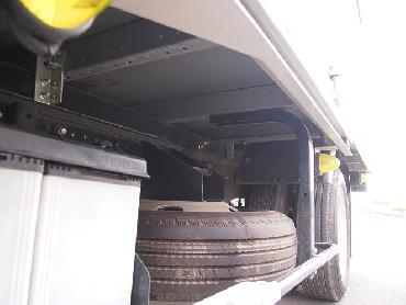 いすゞ エルフ バン車 小型 BKG-NMR85AN 年式 H23 [写真30]