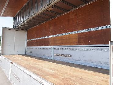 いすゞ  ウイング車 大型 PJ-CYJ51W6 年式 H18 [写真15]