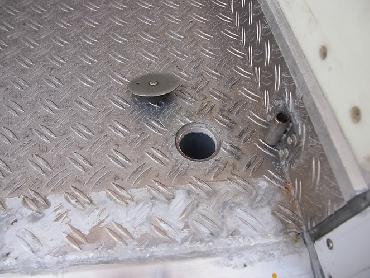 いすゞ エルフ 冷凍バン 小型 BKG-NPR85AN 年式 H22 [写真20]